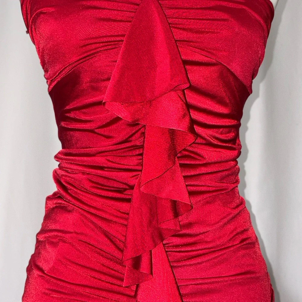Red Ruched Ruffle Cami Top - Women - Picture 2 of 7